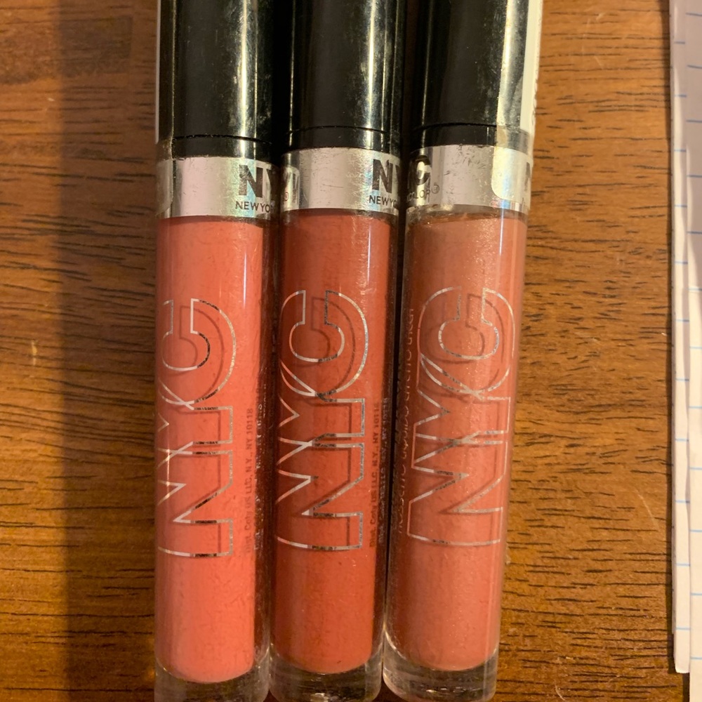 NYC Expert Last Lip Lacquer
